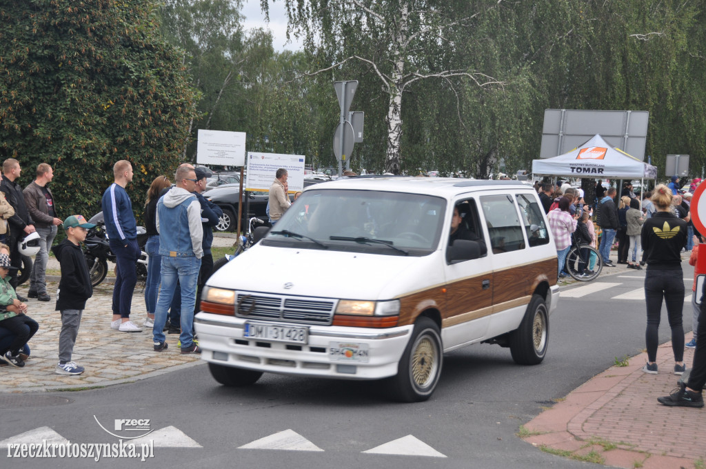 Kroto Amcar Spot - zlot samochodów wyprodukowanych w USA (cz. 2)