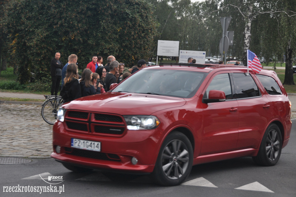 Kroto Amcar Spot - zlot samochodów wyprodukowanych w USA (cz. 2)