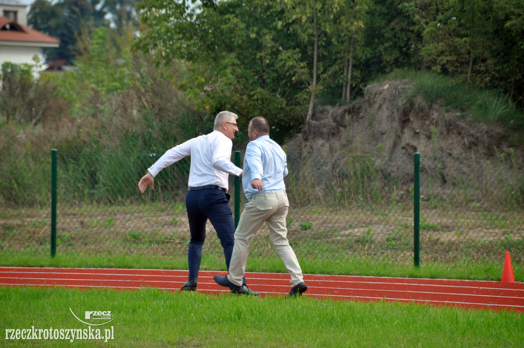 W Sulmierzycach na Orliku powstała bieżnia. Piekne otwarcie obiektu