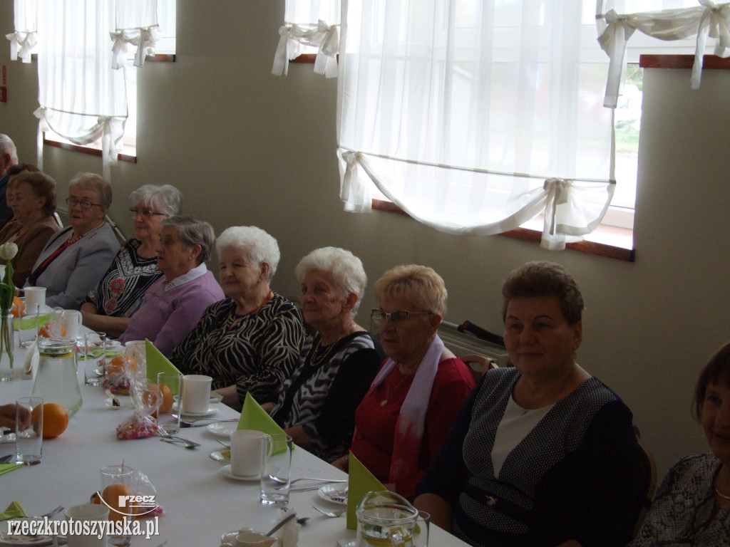 Związek emerytów zaprosił osoby powyżej 80 lat