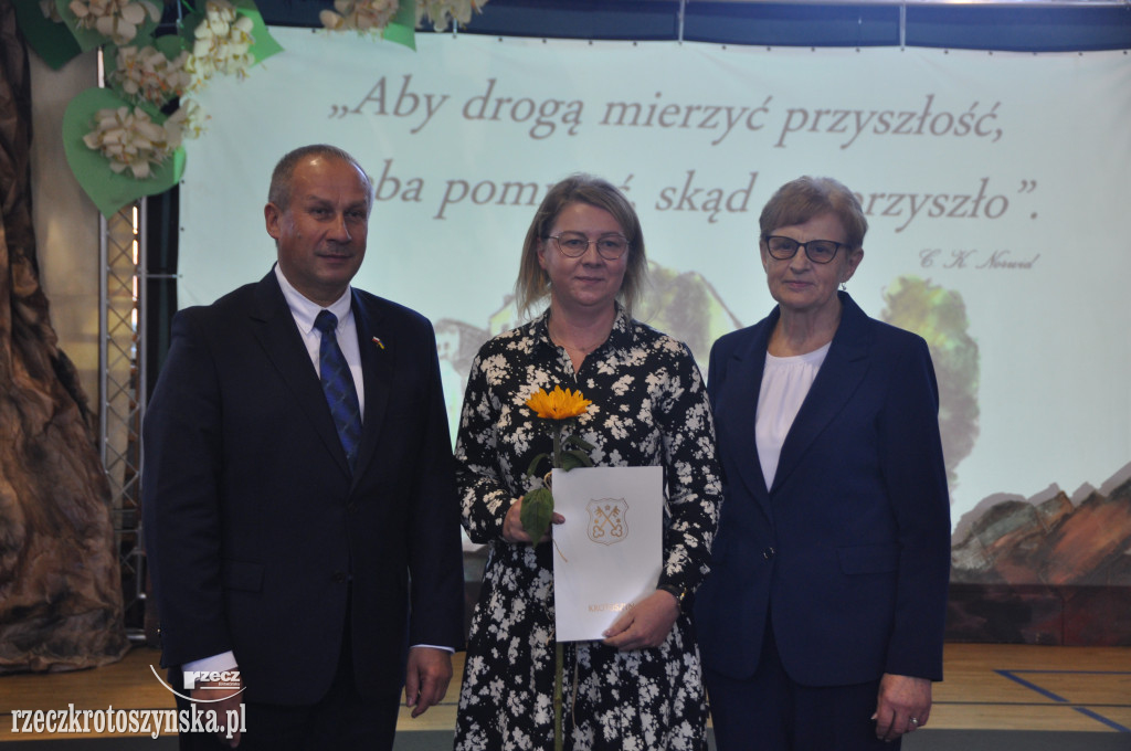 Uroczystość z okazji 185-lecia SP3 (cz.2)
