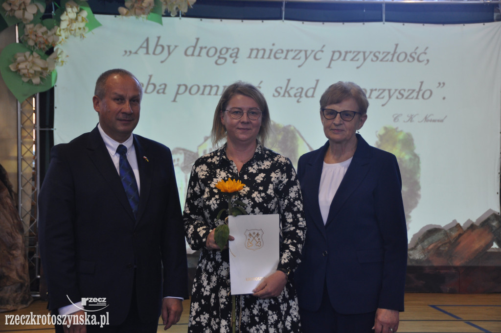 Uroczystość z okazji 185-lecia SP3 (cz.2)