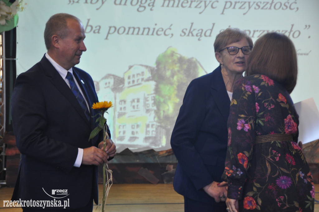Uroczystość z okazji 185-lecia SP3 (cz.2)