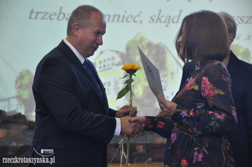Uroczystość z okazji 185-lecia SP3 (cz.2)