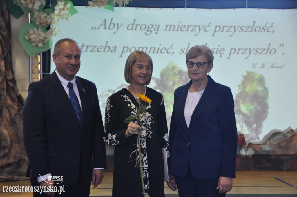 Uroczystość z okazji 185-lecia SP3 (cz.2)