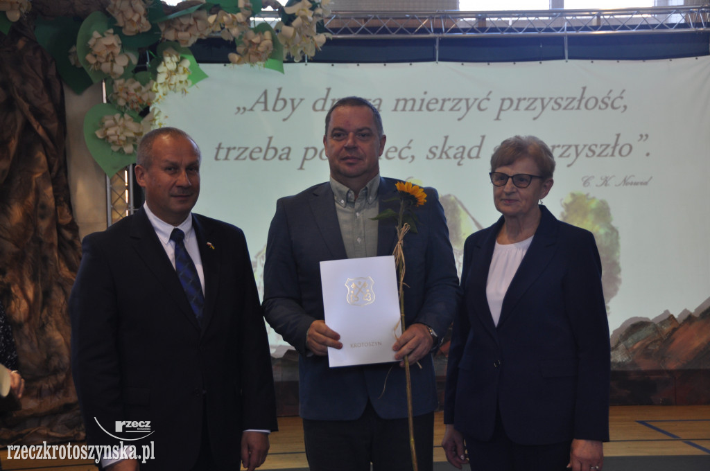 Uroczystość z okazji 185-lecia SP3 (cz.2)