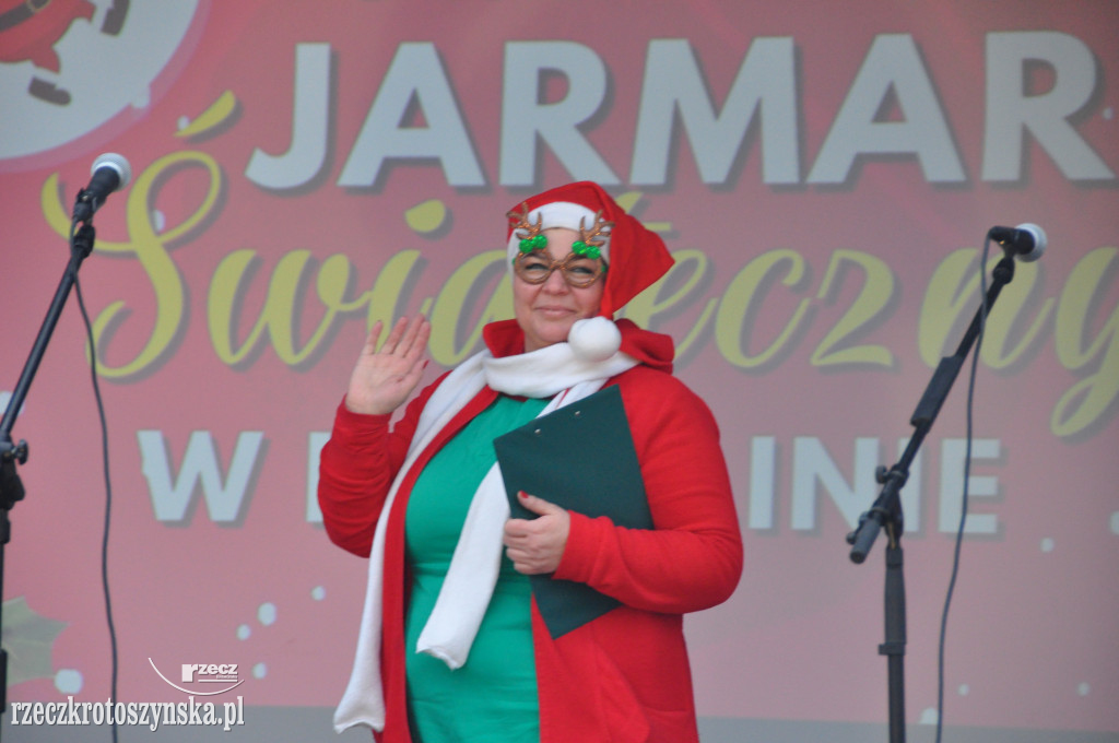 Świąteczny klimat na kiermaszu w Kobylinie
