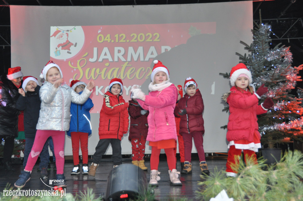 Świąteczny klimat na kiermaszu w Kobylinie