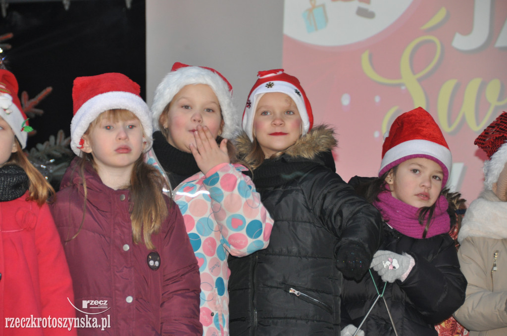 Świąteczny klimat na kiermaszu w Kobylinie