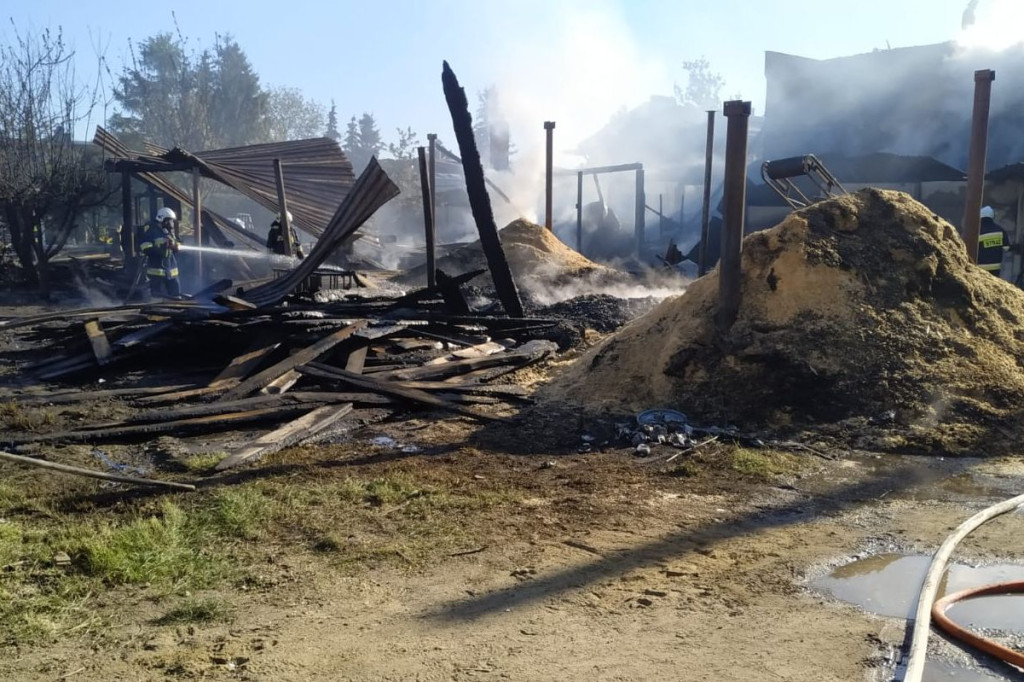 Ogromny pożar w stolarni