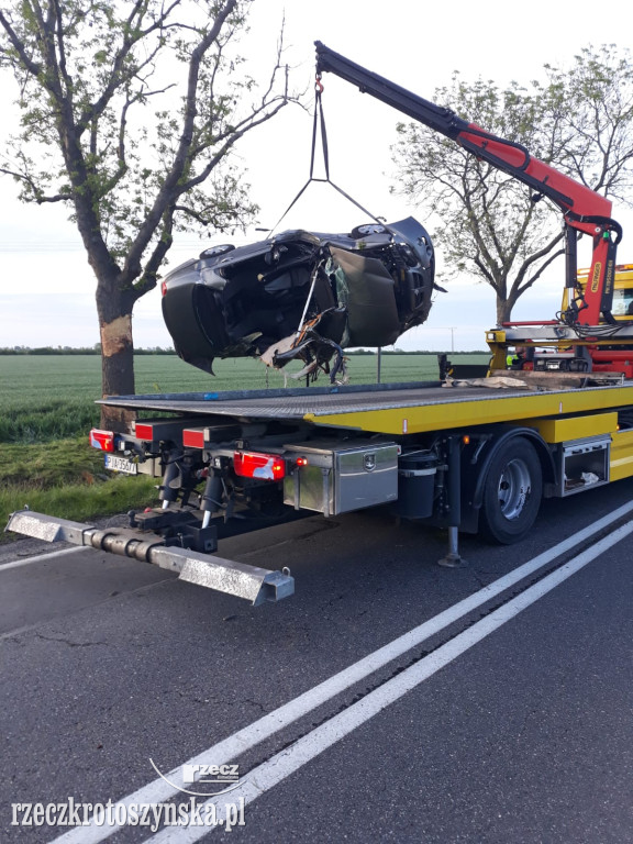 Śmierć 23-letniego kierowcy i 24-letniej pasażerki