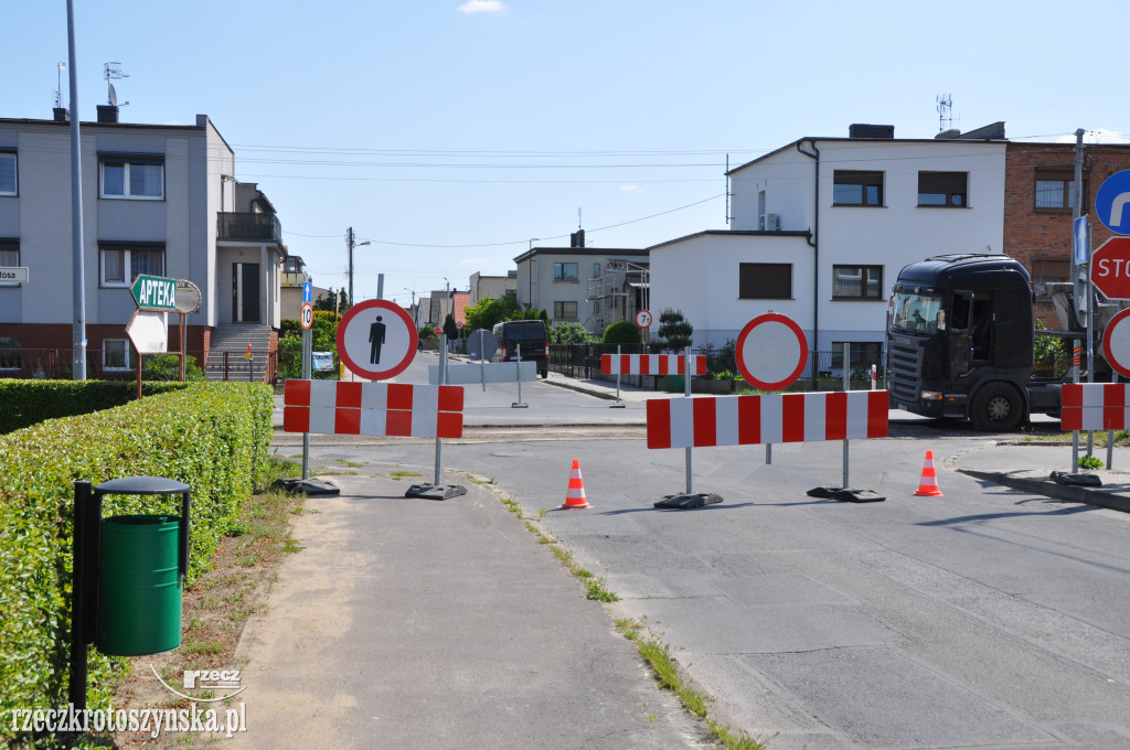 Ulica Witosa została rozkopana