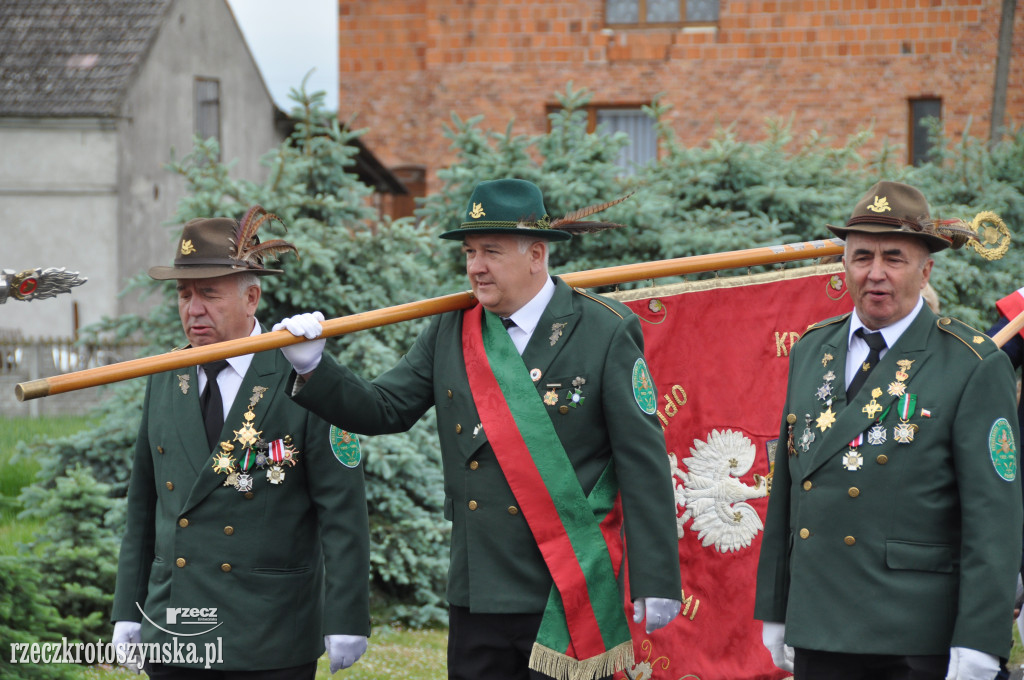 Szkole Podstawowej w Roszkach nadano imię