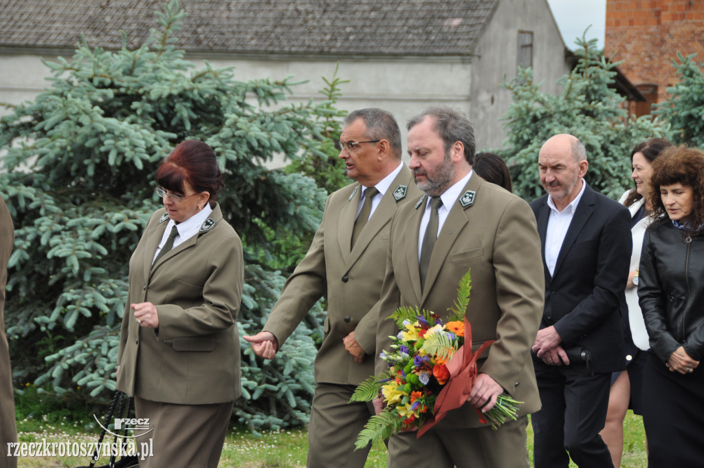 Szkole Podstawowej w Roszkach nadano imię