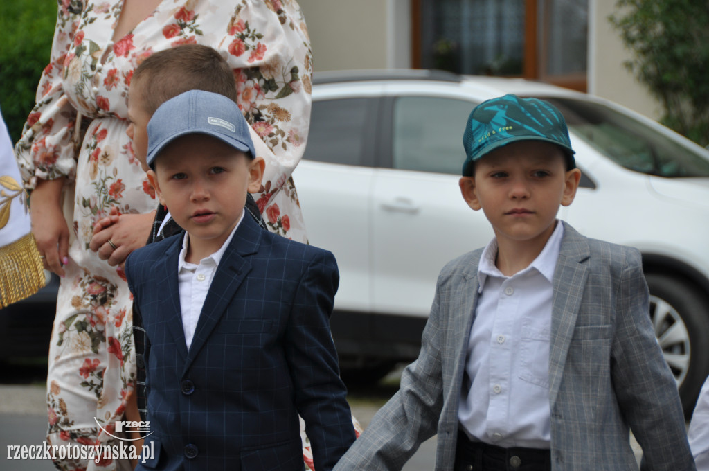 Szkole Podstawowej w Roszkach nadano imię