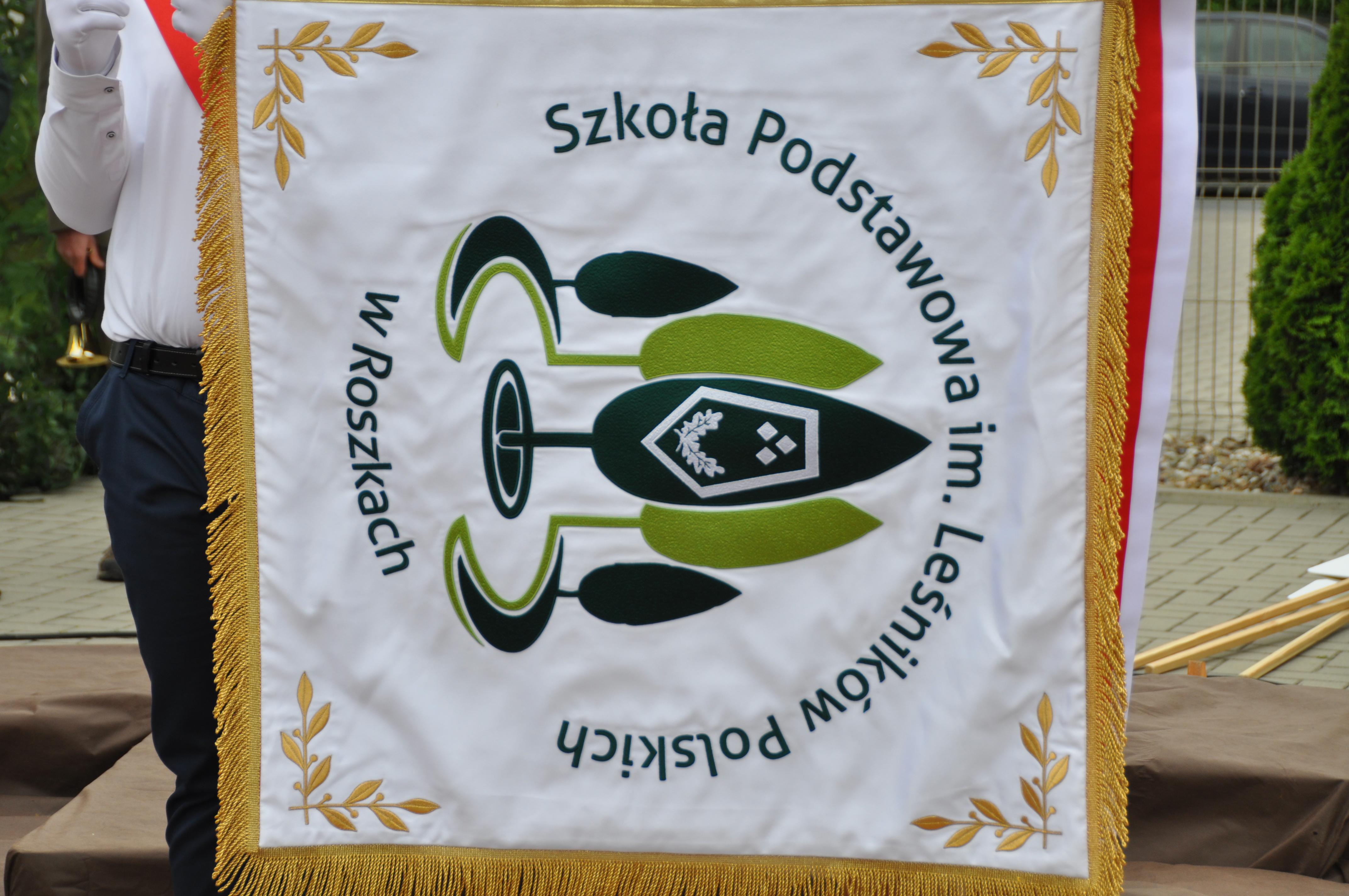 Szkole Podstawowej w Roszkach nadano imię