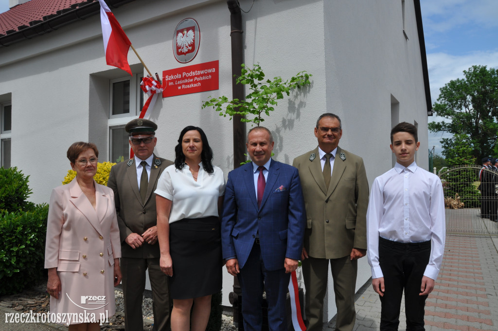 Szkole Podstawowej w Roszkach nadano imię
