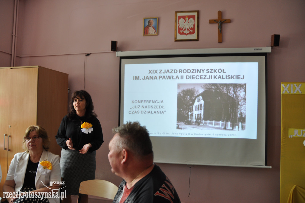 20 szkół na zjeździe placówek imieniem Papieża Polaka