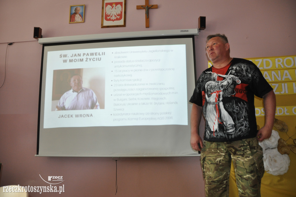 20 szkół na zjeździe placówek imieniem Papieża Polaka