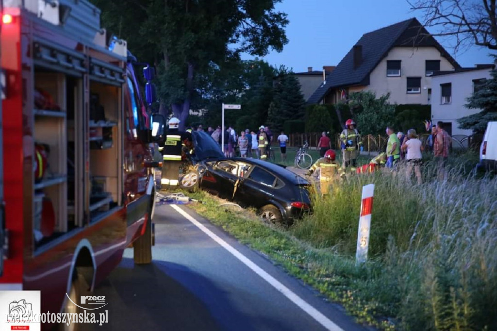Wypadek na drodze krajowej. Trzy osoby w szpitalu