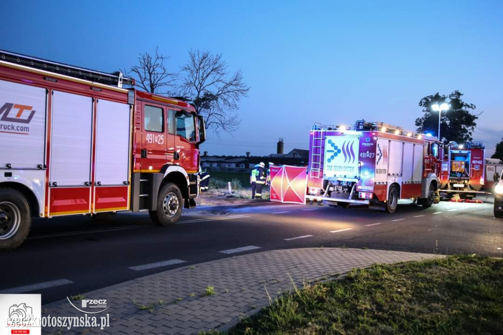Wypadek na drodze krajowej. Trzy osoby w szpitalu