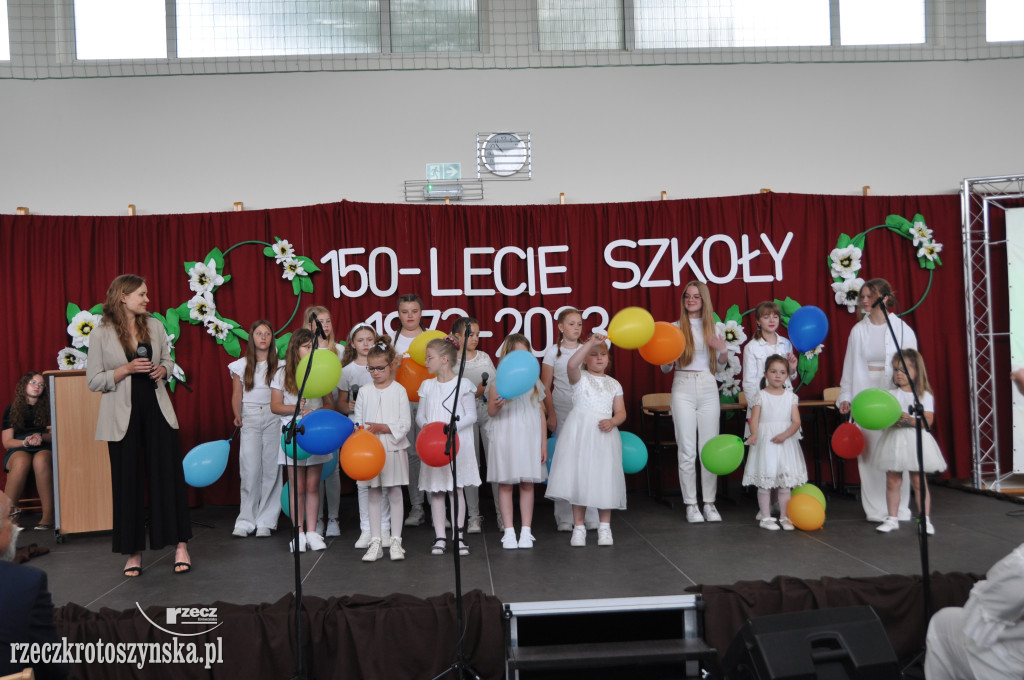 Kobierska szkoła świętowała 150-lecie istnienia