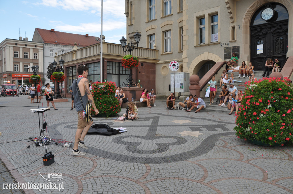 Niesamowity i wciągający świat artystów ulicznych