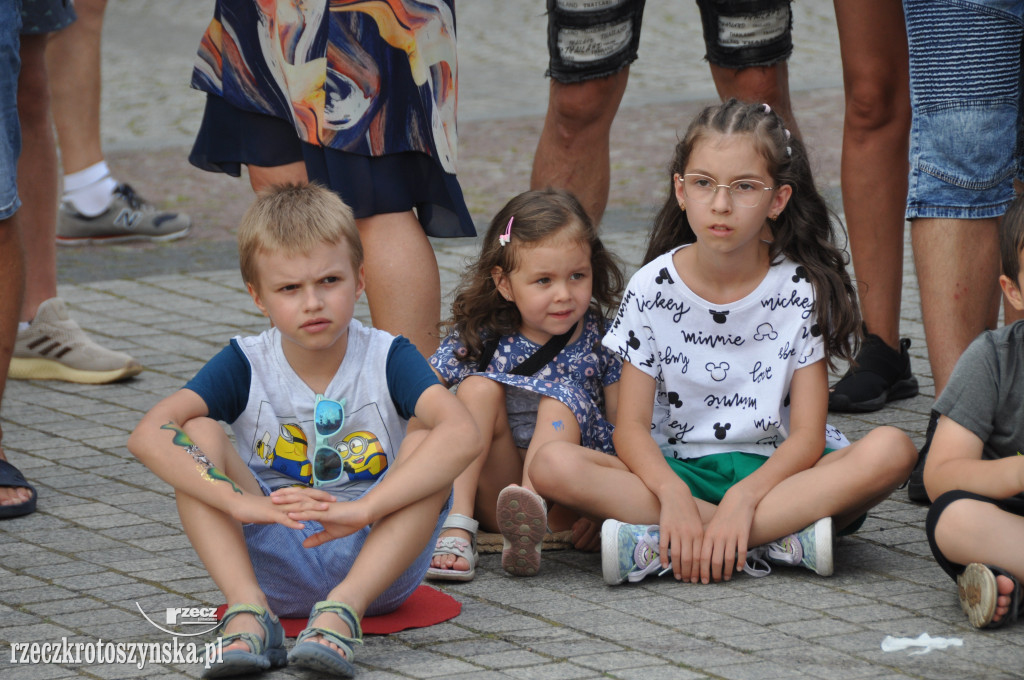 Niesamowity i wciągający świat artystów ulicznych