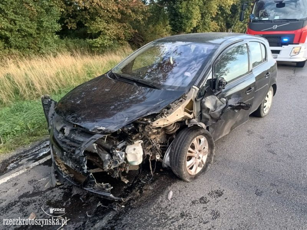 Mężczyzna zasnął za kierownicą auta