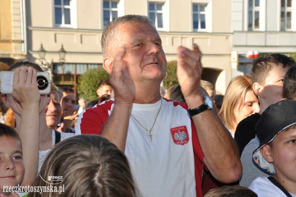 Świętowanie z Łukaszem Kaczmarkiem na Rynku