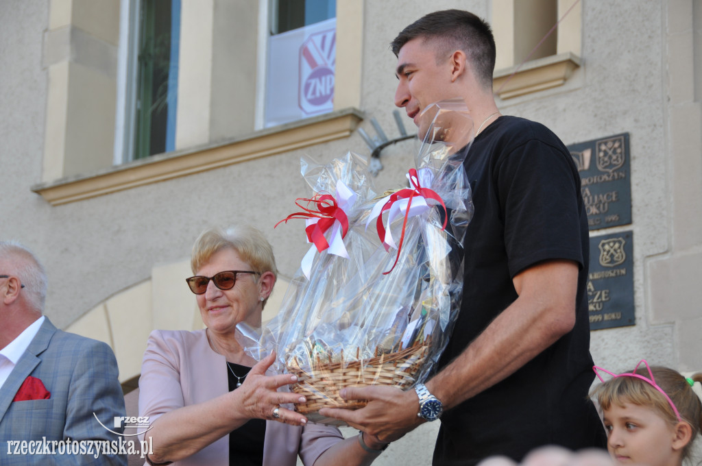 Świętowanie z Łukaszem Kaczmarkiem na Rynku