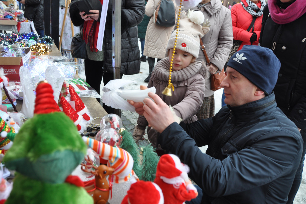 Świąteczny klimat na Rynku krotoszyńskim