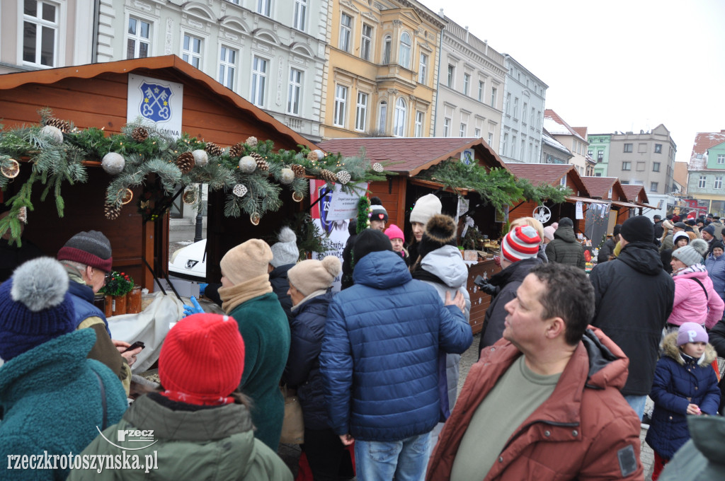 Świąteczny klimat na Rynku krotoszyńskim