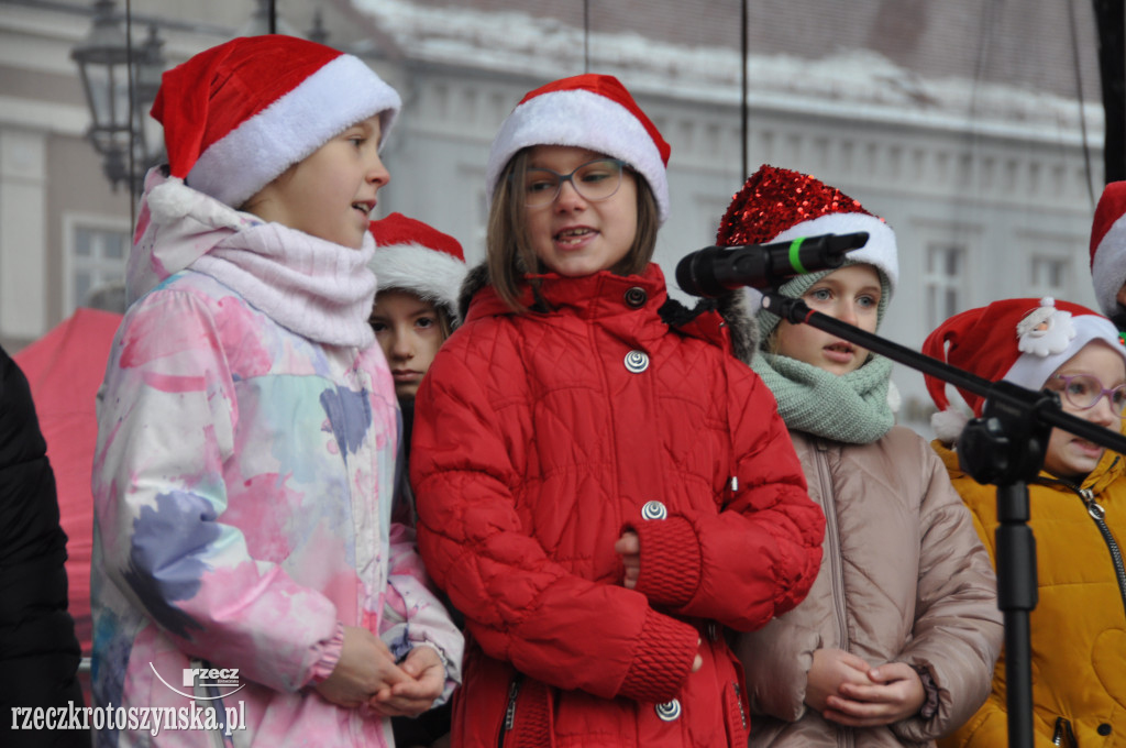 Świąteczny klimat na Rynku krotoszyńskim