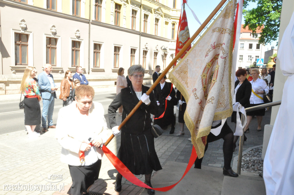 Pierwsza Komunia św. w parafii pw. św. Piotra i Pawła