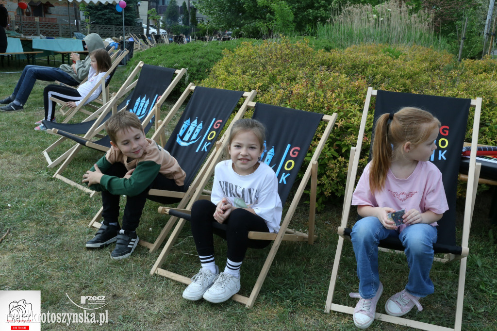 Piknik nad stawem w Kobylinie