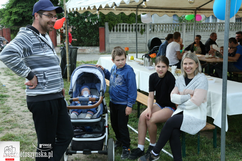 Piknik nad stawem w Kobylinie