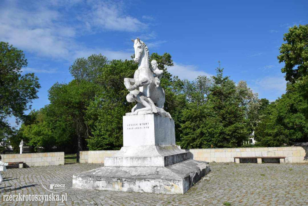 Wycieczka krotoszynian do Biskupina i Gniezna