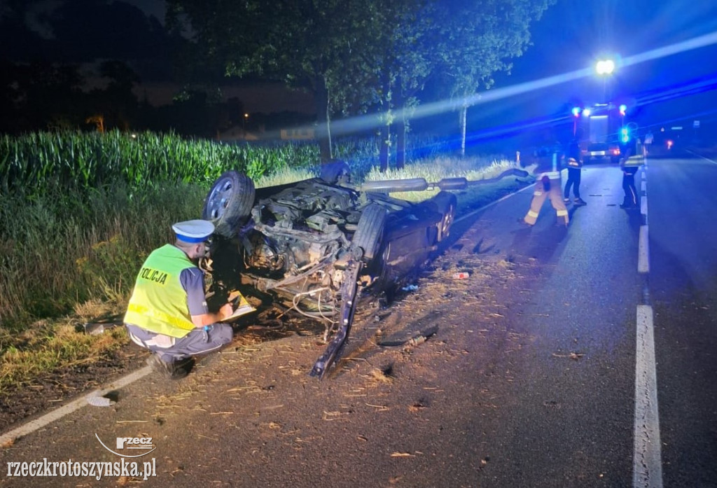 Śmierć na drodze. 20-latek wyprzedzał z dużą prędkością