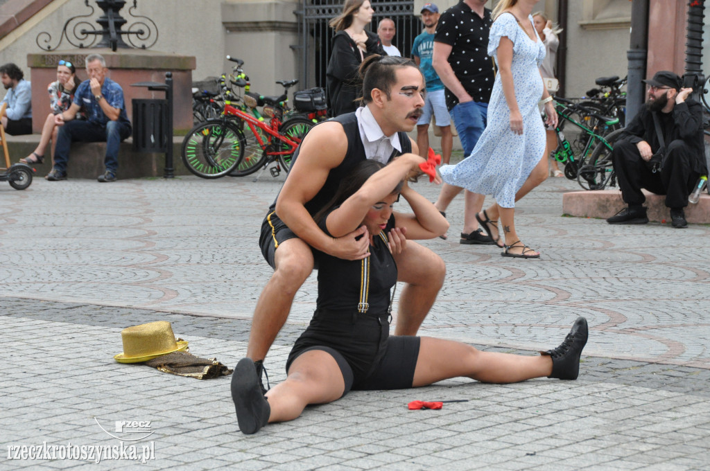 Artyści Busker Touru na Rynku