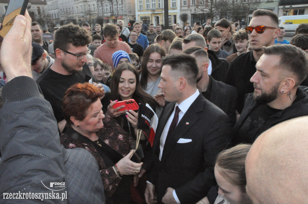 Tłumy na spotkaniu z Mentzenem w Krotoszynie