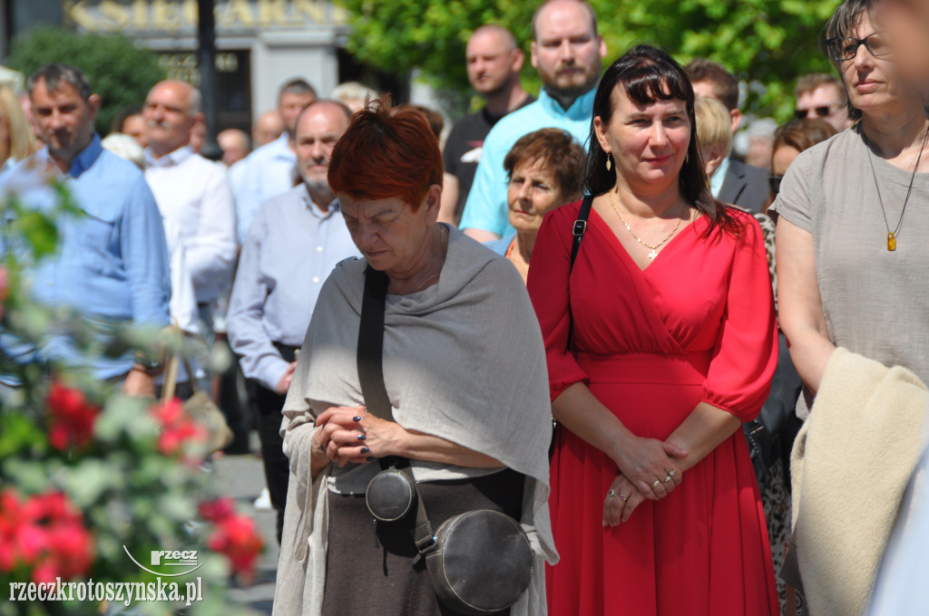 Ulicami Krotoszyna przeszła procesja Bożego Ciała