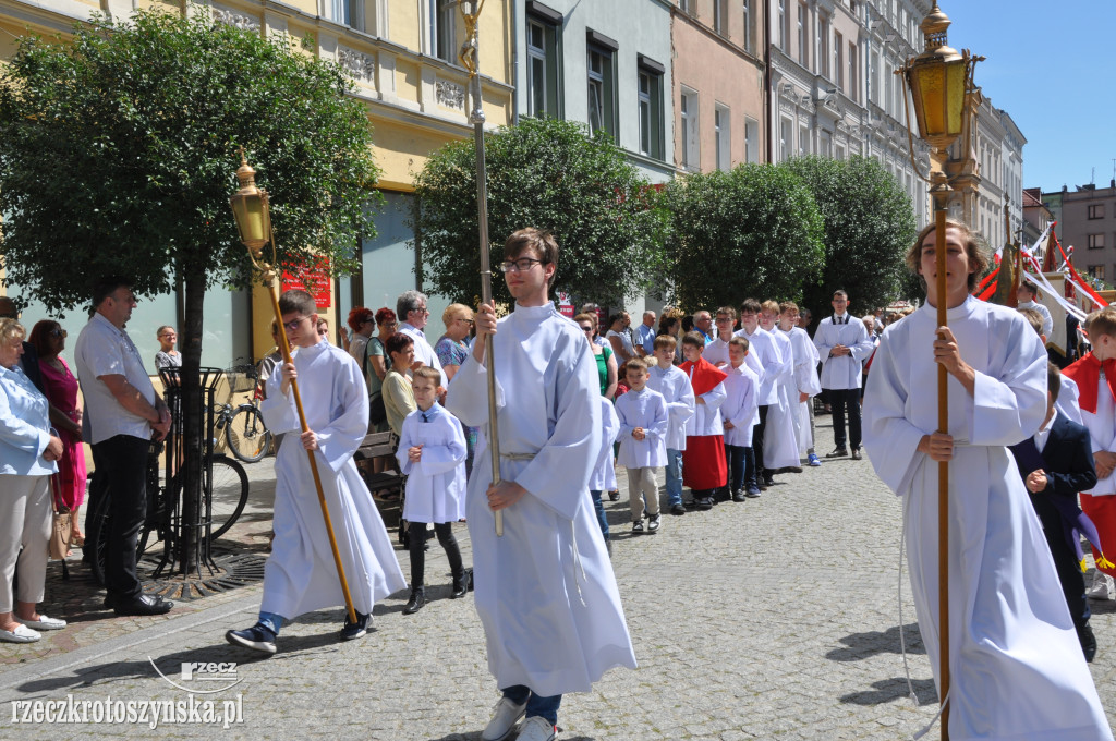 Ulicami Krotoszyna przeszła procesja Bożego Ciała