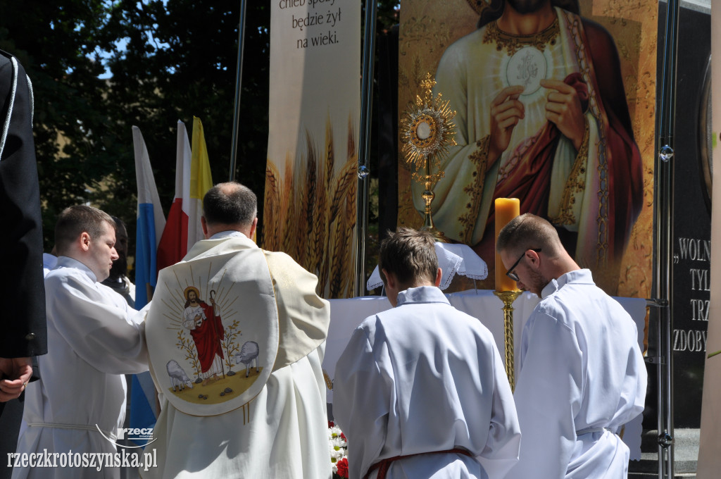 Ulicami Krotoszyna przeszła procesja Bożego Ciała
