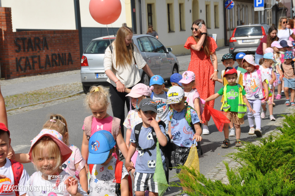 Zduny. Kolorowy początek świętowania