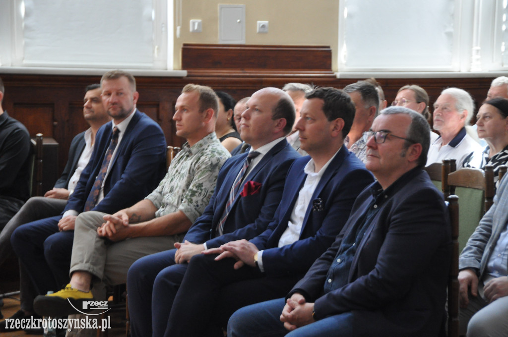 Kropla dla pola - ratunek dla rolnictwa w krotoszyńskim LO
