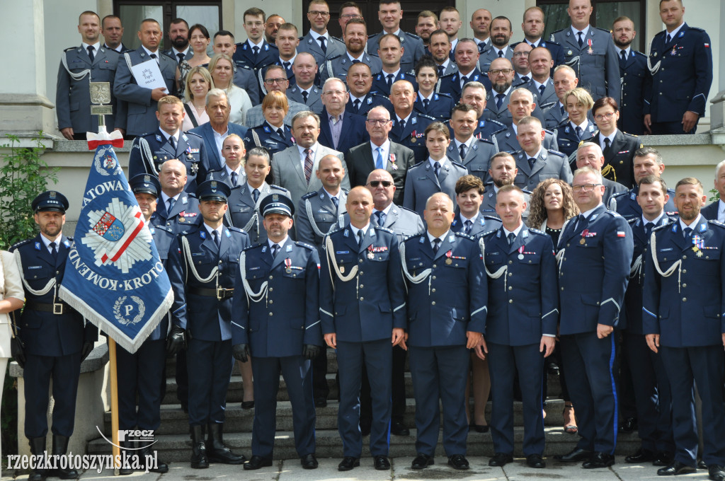 Święto Policji. Odznaczenia i podziękowania za służbę