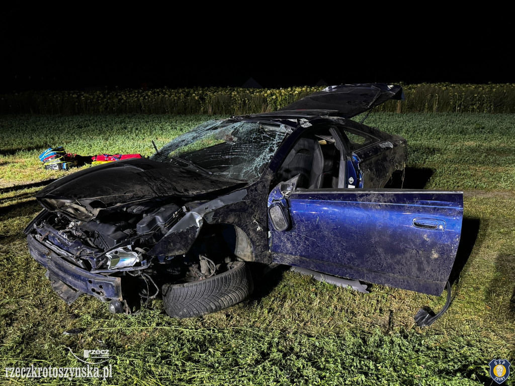 W trakcie jazdy chciał odpalić papierosa