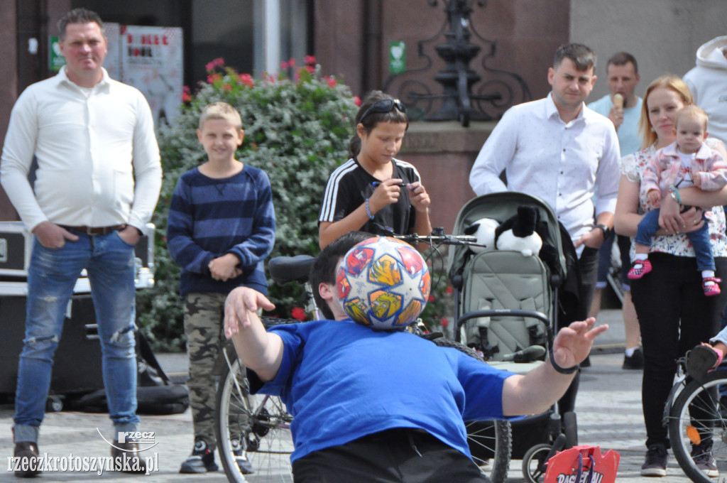 Pokaz kunsztu okraszony dużą dawką humoru