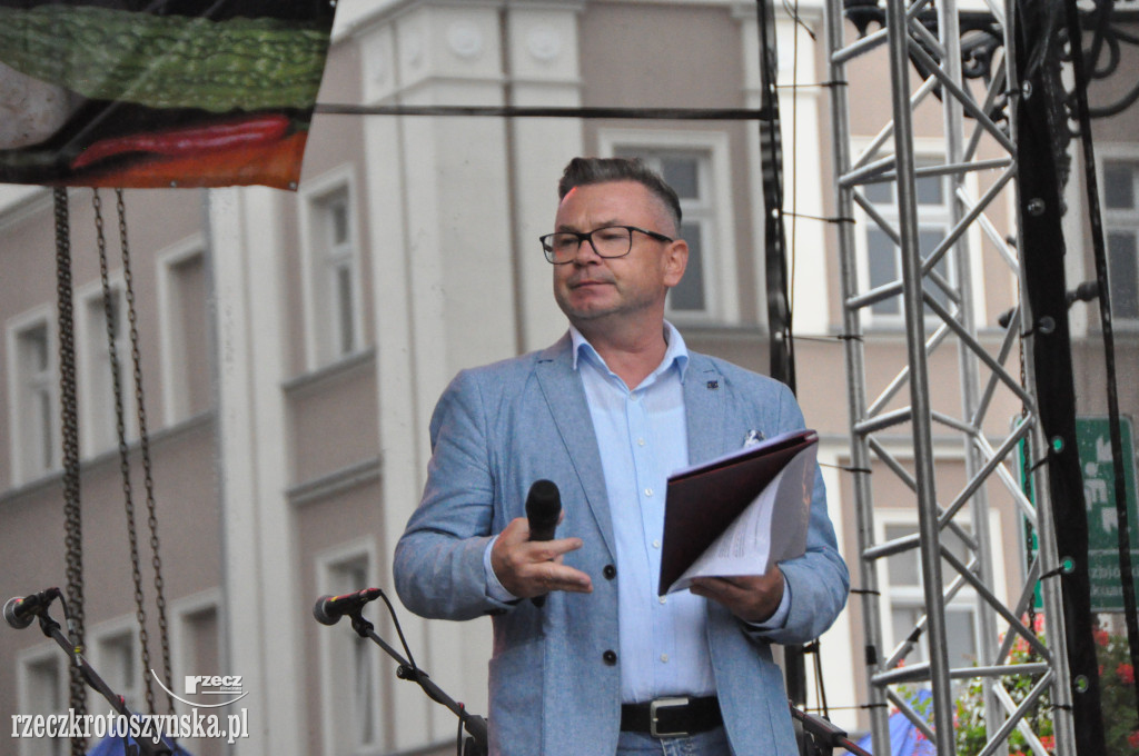 Powiat od kuchni. Festiwal gotowania na Rynku